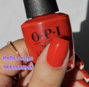 Vernis OPI rouge Nails design
